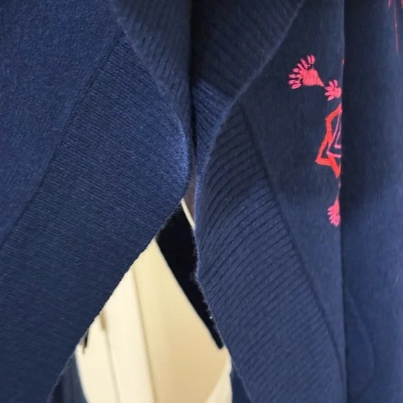 JOHNNY WAS
EMBROIDERED WOOL & CASHMERE
THE CLASSIC CAPE - Picture 14 of 15